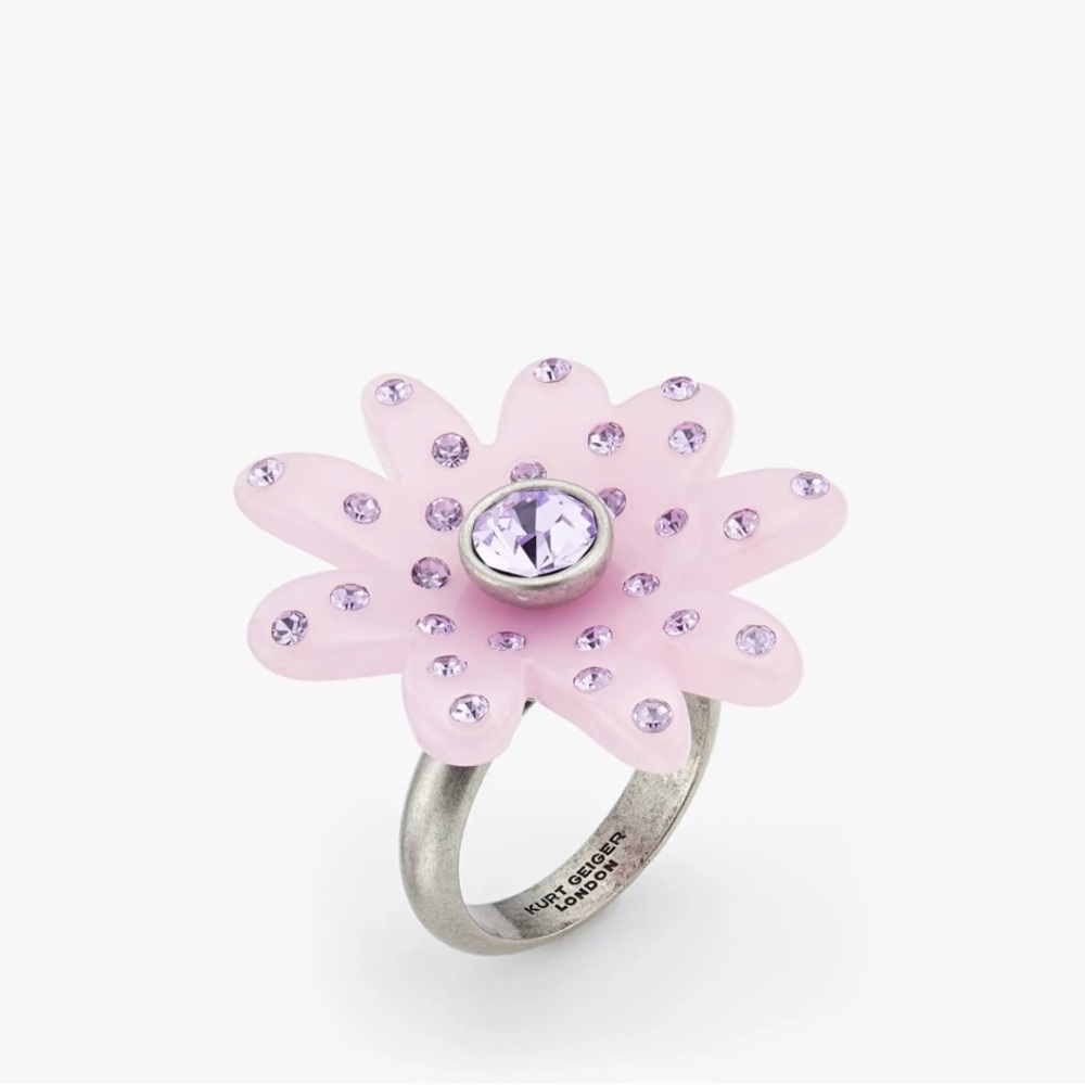 ✨💍KURT GEIGER Daisy Crystal Cocktail Ring